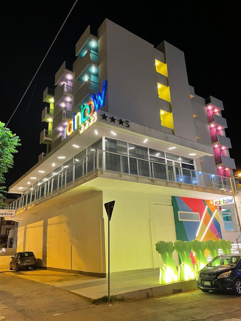 hotel 2