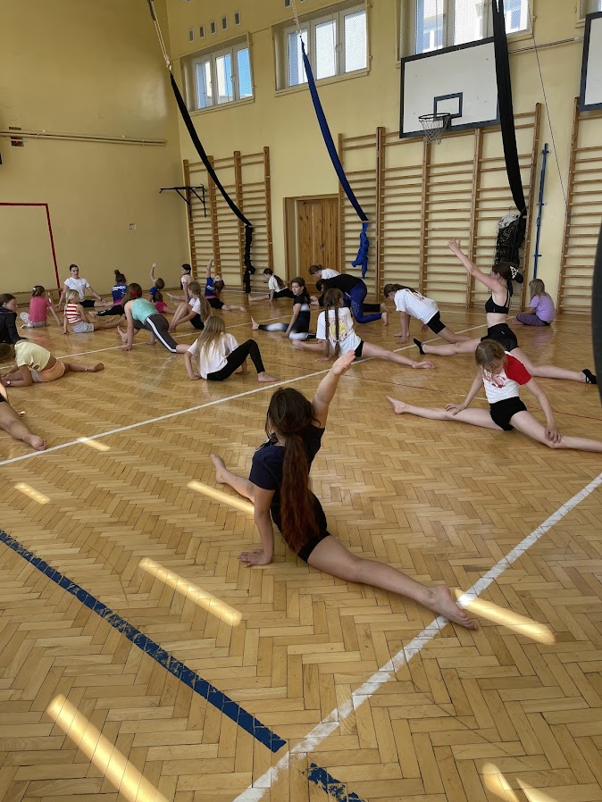 Acro Camp - wakacyjny obóz akrobatyki naziemnej w Łebie 4