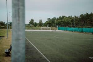 Obóz rekreacyjno-sportowy w Łebie boisko