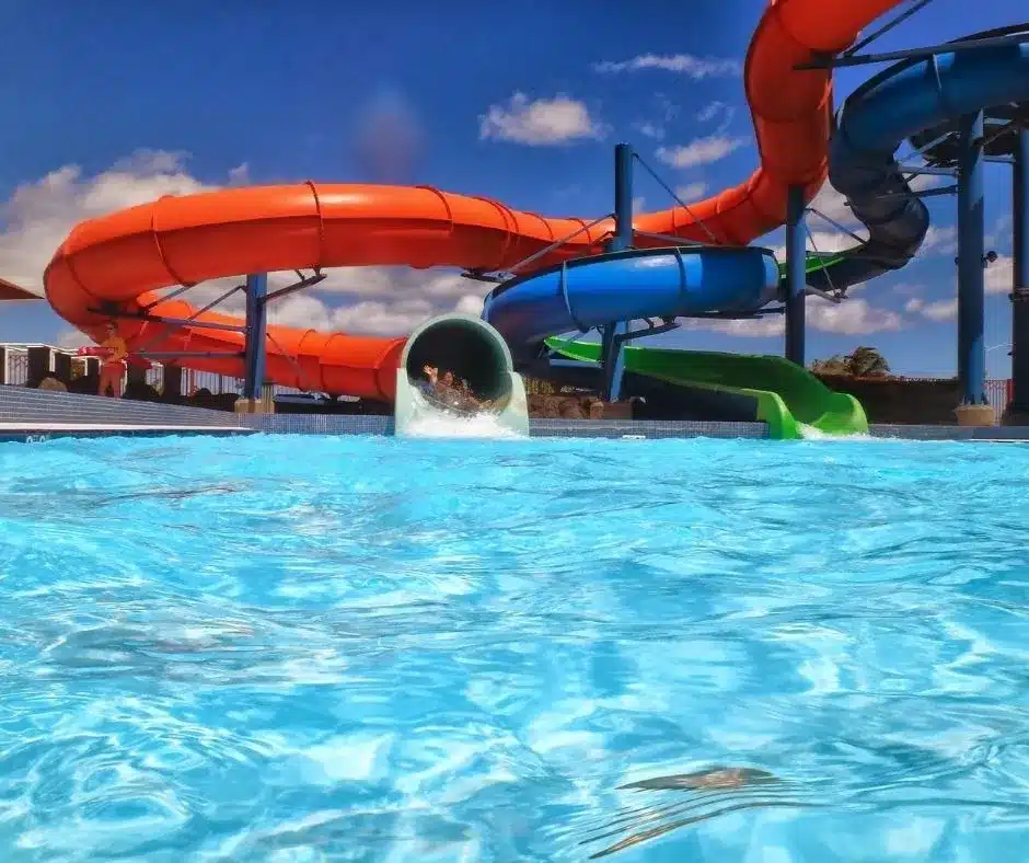 Aquapark Kariba - wycieczka na obozie młodzieżowym do aquaparku