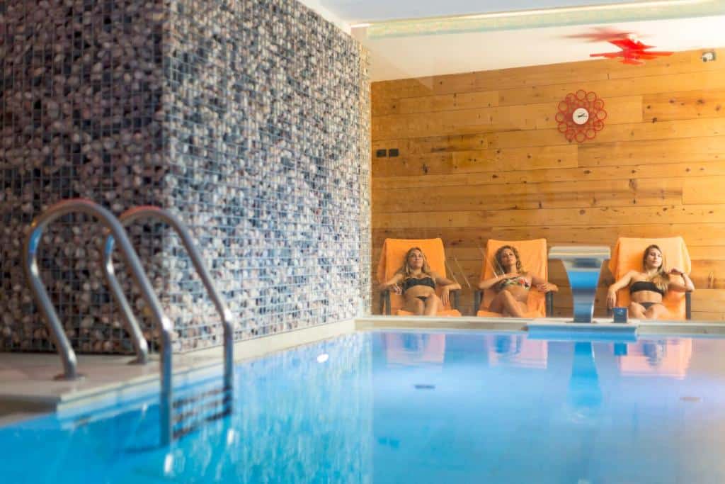 Hotel-Carlone-basen