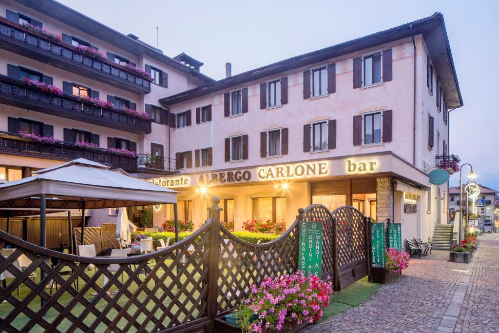 Hotel-Carlone